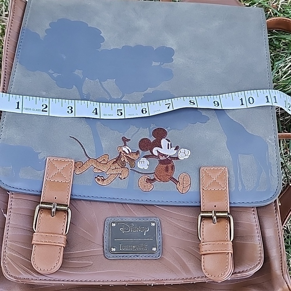 Rare Disney Loungefly Safari Backpack - Picture 9 of 16